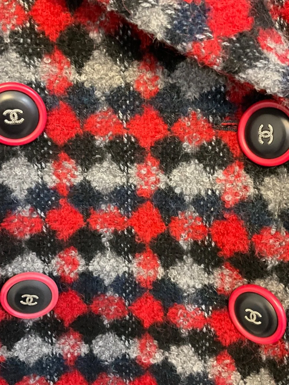 CHANEL RED / NAVY BLUE MULTI 2017 DOUBLE BREASTED WOOL TWEED COAT WITH CC LOGO B
